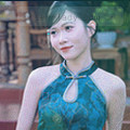 角色立绘：常客陶艺师佐仓凛在庭院里晾晒陶坯